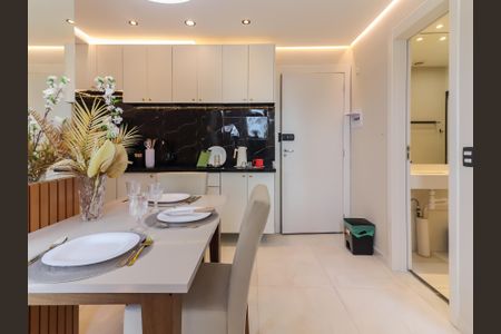 Sala de apartamento para alugar com 2 quartos, 35m² em Jardim Peri Peri, São Paulo