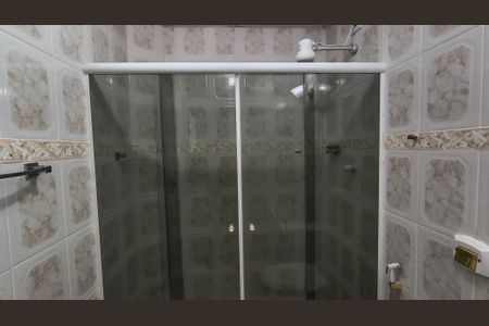 Casa de condomínio à venda com 231m², 3 quartos e 4 vagasBanheiro Social