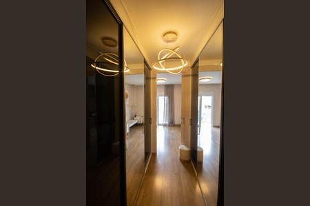 Casa para alugar com 350m², 3 quartos e 4 vagas Casa para alugar com 350m², 3 quartos e 4 vagasCloset da suíte 1