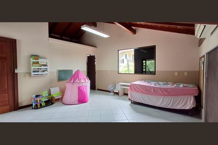 Casa para alugar com 396m², 5 quartos e 4 vagas Casa para alugar com 396m², 5 quartos e 4 vagasQuarto 3