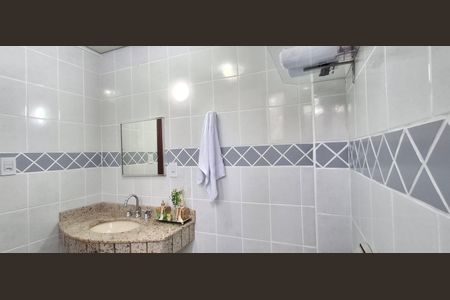 Casa para alugar com 396m², 5 quartos e 4 vagas Casa para alugar com 396m², 5 quartos e 4 vagasBanheiro Social