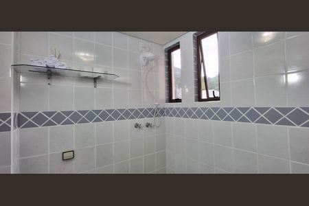 Casa para alugar com 396m², 5 quartos e 4 vagas Casa para alugar com 396m², 5 quartos e 4 vagasBanheiro Social