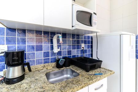 Studio à venda com 32m², 1 quarto e sem vaga Studio à venda com 32m², 1 quarto e sem vagaCozinha