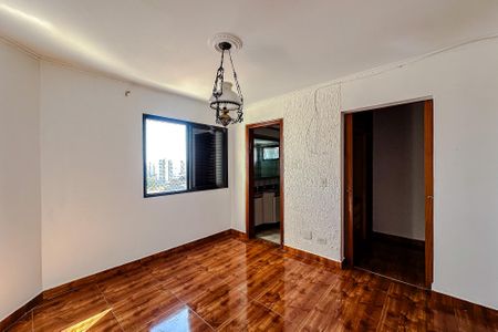 Apartamento à venda com 140m², 3 quartos e 2 vagas Apartamento à venda com 140m², 3 quartos e 2 vagasQuarto 1 - Suíte
