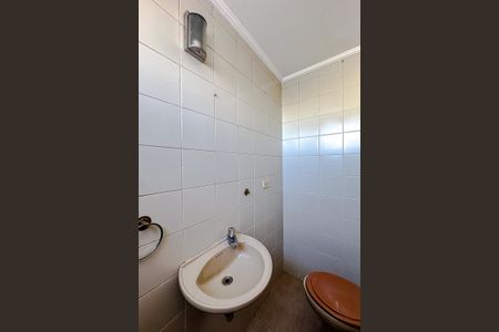 Apartamento à venda com 140m², 3 quartos e 2 vagas Apartamento à venda com 140m², 3 quartos e 2 vagasBanheiro de serviço