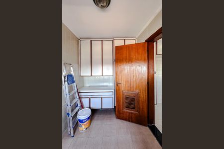 Apartamento à venda com 140m², 3 quartos e 2 vagas Apartamento à venda com 140m², 3 quartos e 2 vagasÁrea de Serviço