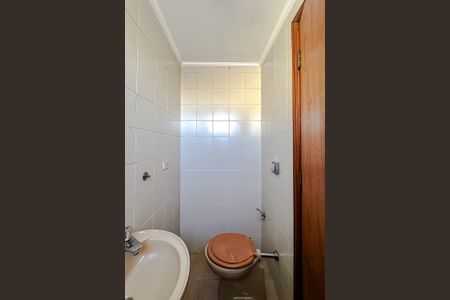 Apartamento à venda com 140m², 3 quartos e 2 vagas Apartamento à venda com 140m², 3 quartos e 2 vagasBanheiro de serviço