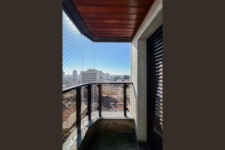 Apartamento à venda com 140m², 3 quartos e 2 vagas Apartamento à venda com 140m², 3 quartos e 2 vagasVaranda do Quarto 2