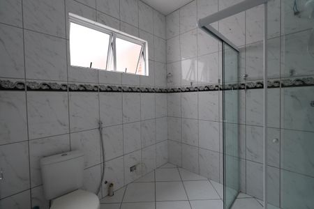 Casa à venda com 230m², 2 quartos e 1 vagaBanheiro da Suíte