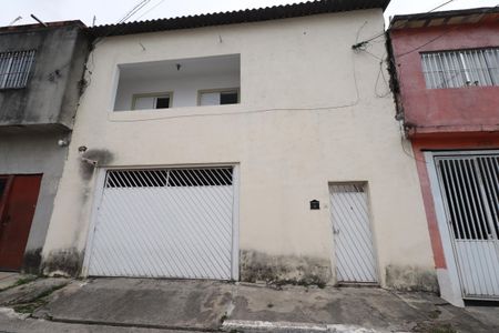 Casa à venda com 230m², 2 quartos e 1 vagaFachada