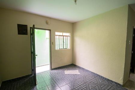 Sala de casa à venda com 2 quartos, 111m² em Vila Medeiros, São Paulo