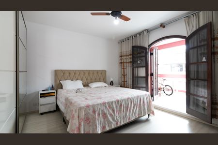 Casa à venda com 128m², 3 quartos e 2 vagas Casa à venda com 128m², 3 quartos e 2 vagasQuarto 2