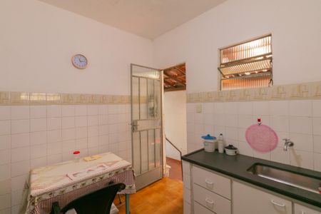 Casa à venda com 269m², 5 quartos e 3 vagasCozinha - Casa 2