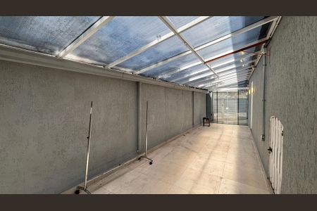 Casa à venda com 229m², 3 quartos e 6 vagasGaragem