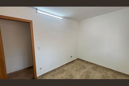 Casa à venda com 229m², 3 quartos e 6 vagasSuite 2