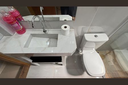 Casa à venda com 229m², 3 quartos e 6 vagasBanheiro