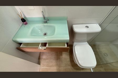 Casa à venda com 229m², 3 quartos e 6 vagasBanheiro da Suíte 3