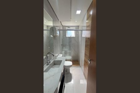 Casa à venda com 229m², 3 quartos e 6 vagasBanheiro