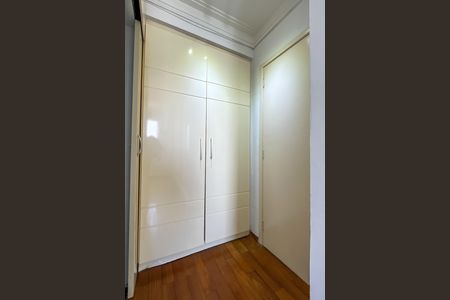 Apartamento para alugar com 58m², 1 quarto e 1 vaga Apartamento para alugar com 58m², 1 quarto e 1 vagaSuíte