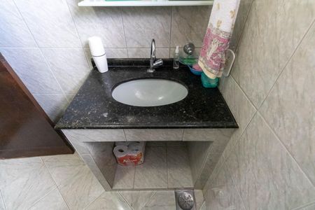 Casa para alugar com 65m², 2 quartos e 1 vagaBanheiro