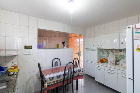 Casa para alugar com 65m², 2 quartos e 1 vagaCozinha