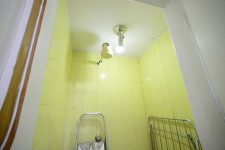 Apartamento à venda com 96m², 2 quartos e sem vagaBanheiro de Serviço