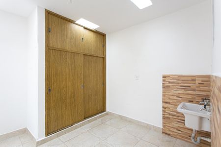 Casa à venda com 150m², 3 quartos e sem vagaÁrea de Serviço