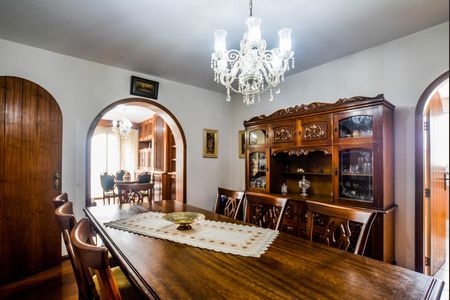 Apartamento à venda com 192m², 3 quartos e 2 vagas Apartamento à venda com 192m², 3 quartos e 2 vagasSala de Jantar