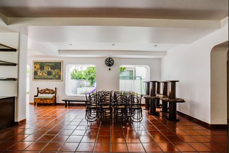 Apartamento à venda com 192m², 3 quartos e 2 vagas Apartamento à venda com 192m², 3 quartos e 2 vagasÁrea comum - Salão de festas