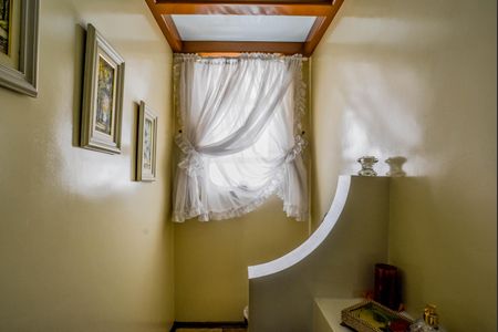 Apartamento à venda com 192m², 3 quartos e 2 vagas Apartamento à venda com 192m², 3 quartos e 2 vagasLavabo