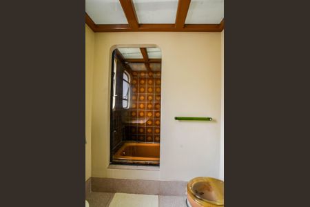 Apartamento à venda com 192m², 3 quartos e 2 vagas Apartamento à venda com 192m², 3 quartos e 2 vagasBanheiro da Suíte