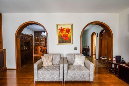 Apartamento à venda com 192m², 3 quartos e 2 vagas Apartamento à venda com 192m², 3 quartos e 2 vagasSala