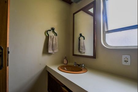 Apartamento à venda com 192m², 3 quartos e 2 vagas Apartamento à venda com 192m², 3 quartos e 2 vagasBanheiro da Suíte