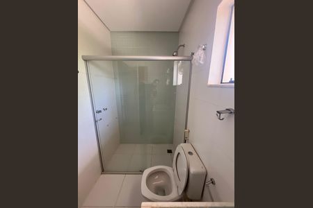 Casa à venda com 700m², 6 quartos e 2 vagas Casa à venda com 700m², 6 quartos e 2 vagasBanheiro suite quarto 4