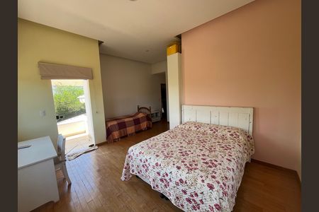 Casa à venda com 700m², 6 quartos e 2 vagas Casa à venda com 700m², 6 quartos e 2 vagasQuarto 2