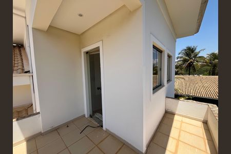 Casa à venda com 700m², 6 quartos e 2 vagas Casa à venda com 700m², 6 quartos e 2 vagasArra externa quarto 2