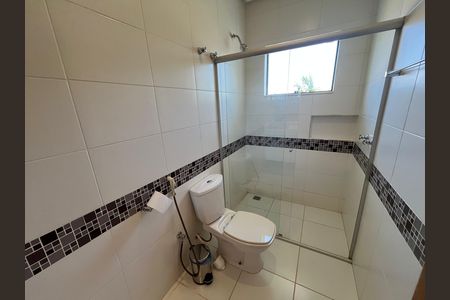 Casa à venda com 700m², 6 quartos e 2 vagas Casa à venda com 700m², 6 quartos e 2 vagassuite quarto 2