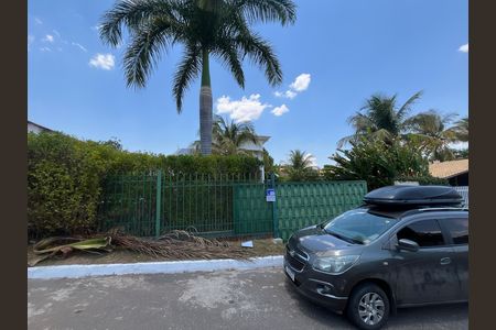 Casa à venda com 700m², 6 quartos e 2 vagas Casa à venda com 700m², 6 quartos e 2 vagasFachada
