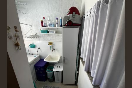 Apartamento à venda com 45m², 2 quartos e 1 vagaÁrea de Serviço