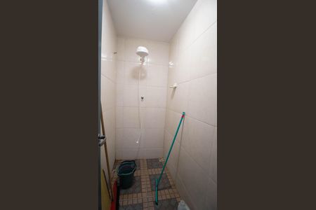 Casa à venda com 700m², 2 quartos e 8 vagas Casa à venda com 700m², 2 quartos e 8 vagasCasa 2 - Banheiro