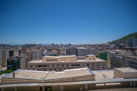 Apartamento à venda com 70m², 2 quartos e 1 vagaQuarto 1 Vista