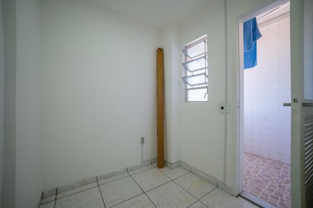Apartamento à venda com 70m², 2 quartos e 1 vagaQuarto de Serviço