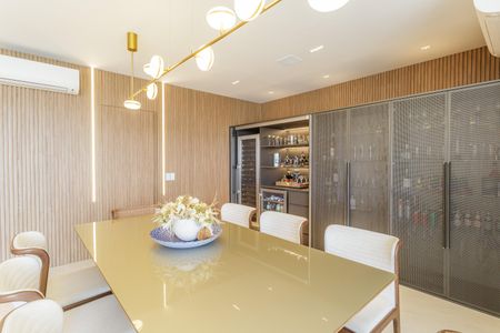 Sala de apartamento à venda com 2 quartos, 188m² em Ibirapuera, São Paulo