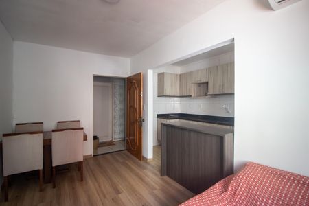 Apartamento à venda com 48m², 2 quartos e 1 vaga Apartamento à venda com 48m², 2 quartos e 1 vagaSala