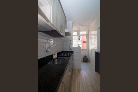 cozinha de apartamento à venda com 2 quartos, 48m² em Santa Tereza, Porto Alegre