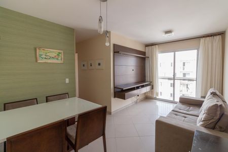 Sala de apartamento para alugar com 3 quartos, 60m² em Jardim das Vertentes, São Paulo