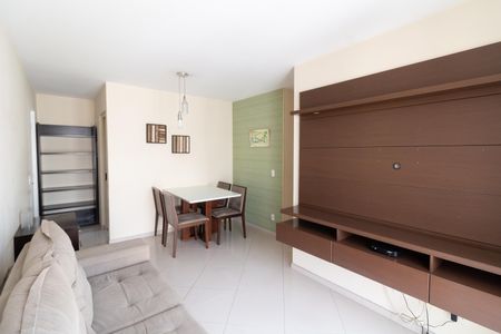 Sala de apartamento para alugar com 3 quartos, 60m² em Jardim das Vertentes, São Paulo