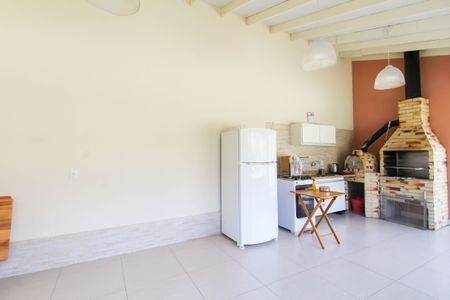 Casa de condomínio à venda com 90m², 3 quartos e 1 vagaÁrea comum - Salão de festas