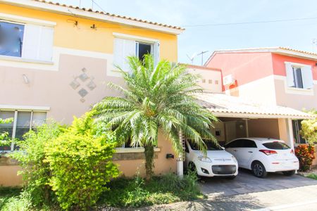 Casa de condomínio à venda com 90m², 3 quartos e 1 vagaFachada