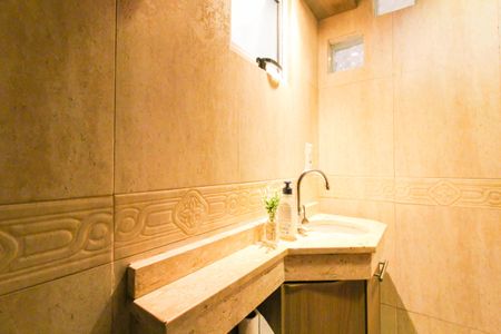 Casa de condomínio à venda com 90m², 3 quartos e 1 vagaLavabo